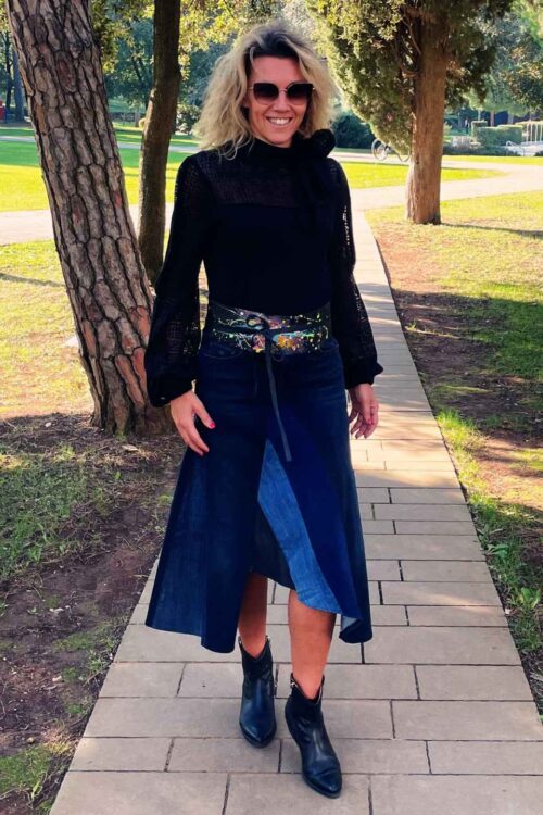 Asimetrična-suknja-od-recikliranog-trapera