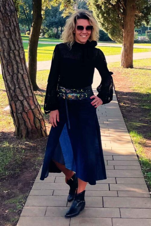 Asimetrična-suknja-od-recikliranog-trapera